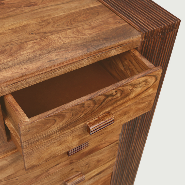 Sugado Streak Chest of Drawers